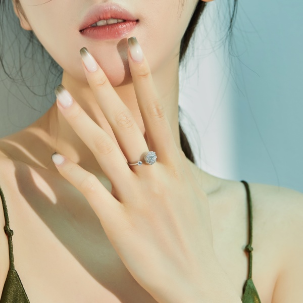 「解压戒-Anxiety Ring系列」S925纯银白色圆锆镶嵌花朵造型可转动可旋转解压小众简约精致时尚开口可调节戒指