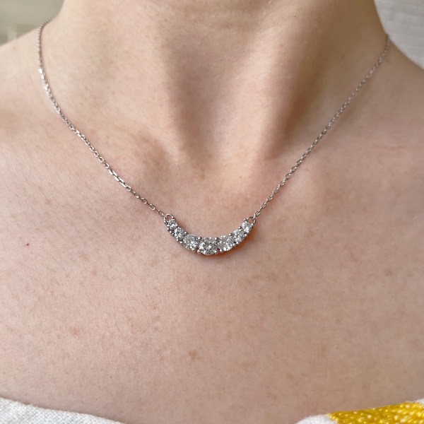 S925纯银超闪圆形锆石项链女轻奢小众U形弯钩气质高级感配饰微笑月牙锁骨链