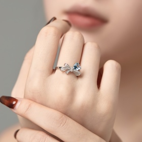 「原点 Origin 系列」银S925蓝色心形爱心白色圆锆镶嵌蝴蝶结设计小众时尚精致小巧戒指