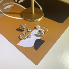S925纯银不规则珍珠凹凸纹理个性创意时尚百搭耳环
