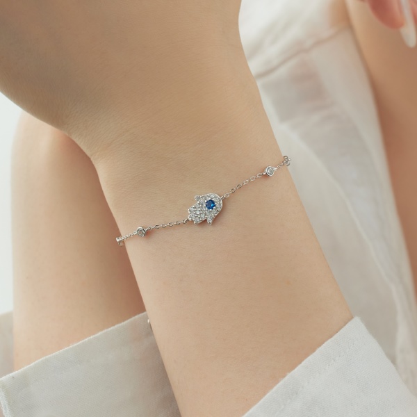 「恶魔之眼·Evil Eyes系列」银S925蓝色白色圆锆镶嵌法老手掌恶魔之眼设计手链