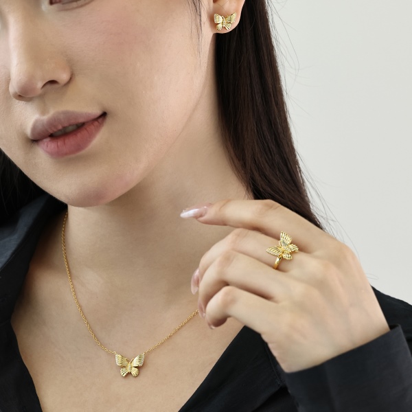 「沁心 Soothing 系列」银S925白色圆锆镶嵌蝴蝶纹路设计小众简约百搭开口戒指耳钉项链套装系列