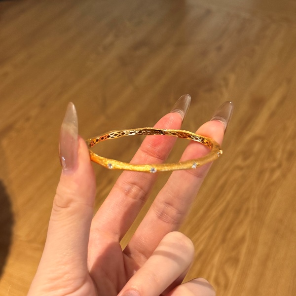 S925纯银磨砂中古风拉丝工艺缎带星芒拉丝手镯