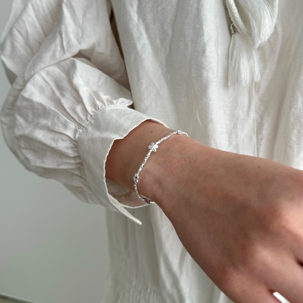 S925纯银蝴蝶碎银子甜美ins风气质手链