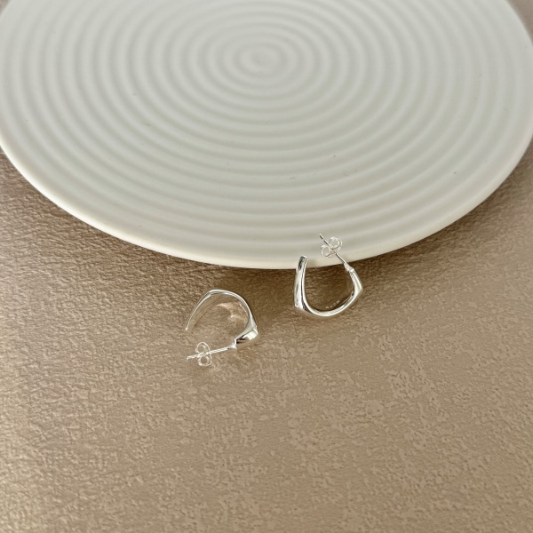 S925纯银小众设计不规则c形耳环女生耳钉冷淡风简约气质耳饰