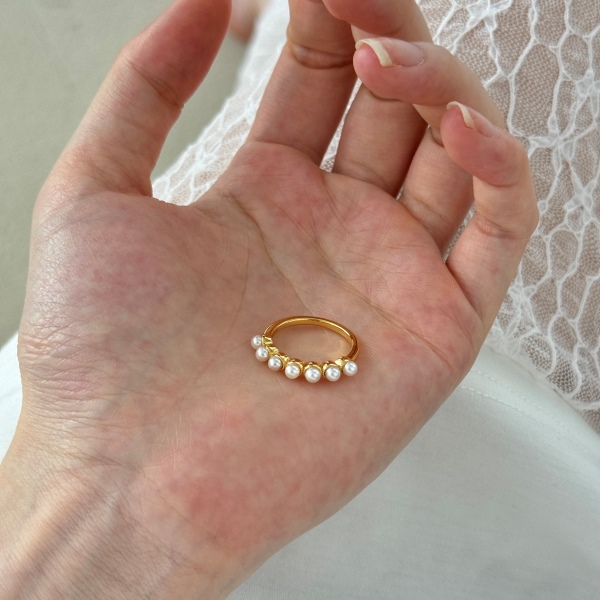 银S925白色珍珠贝珠排列粘贴简约时尚优雅戒指