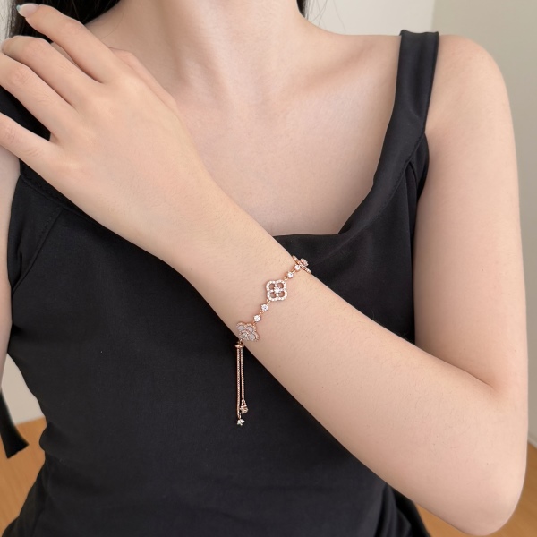 银S925白色锆石分色四叶草贝母时尚重工手链