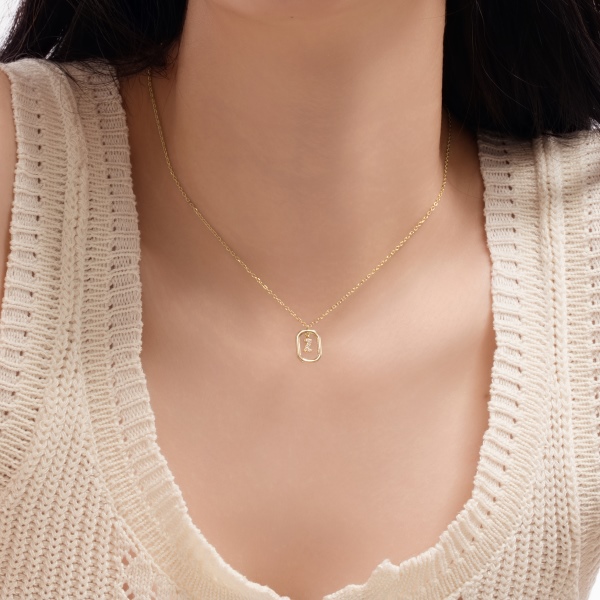 银S925白色圆锆镶嵌满钻字母光面12MM方框吊坠时尚项链