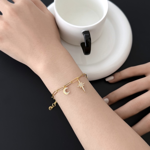 S925纯银十字架多吊坠轻奢手链