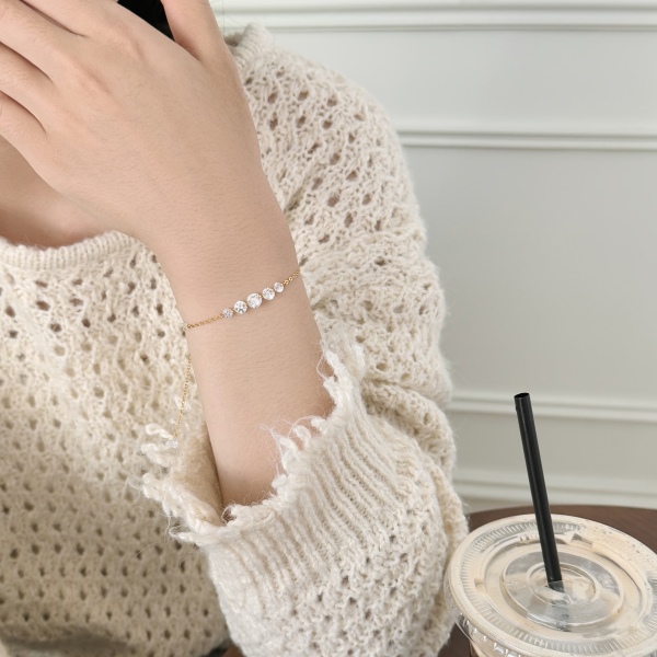 银S925白色穿孔圆锆手工DIY小众设计手链