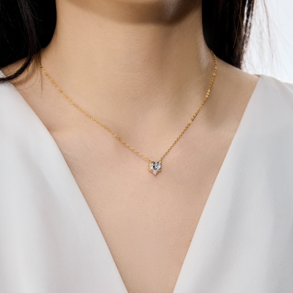 银S925白色心形爱心单钻吊坠精致时尚简约参数化项链