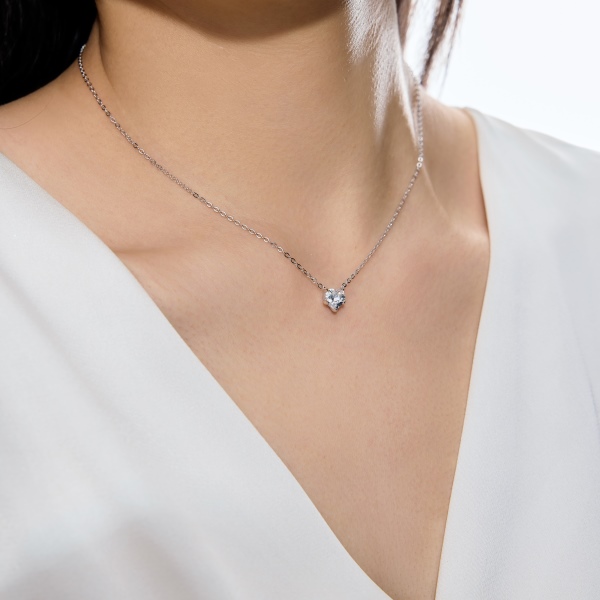银S925白色心形爱心单钻吊坠精致时尚简约参数化项链