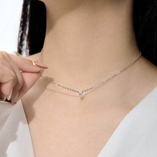 银S925白色心形爱心单钻吊坠精致时尚简约参数化项链