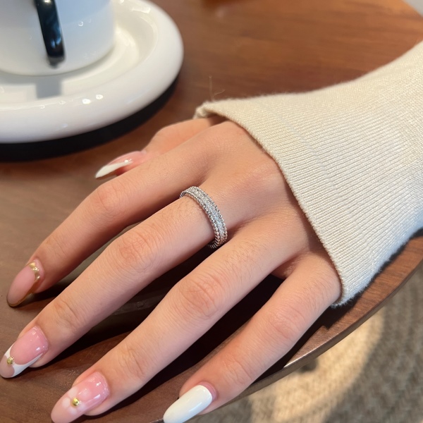 「莫桑钻 Moissanite 系列」银S925白色圆锆镶嵌满钻排钻圆珠设计时尚戒指