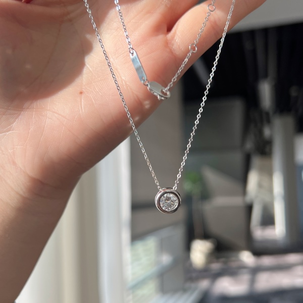 「莫桑钻 Moissanite 系列」「原点 Origin 系列」S925纯银白色圆锆镶嵌单钻吊坠小众时尚简约高级感项链