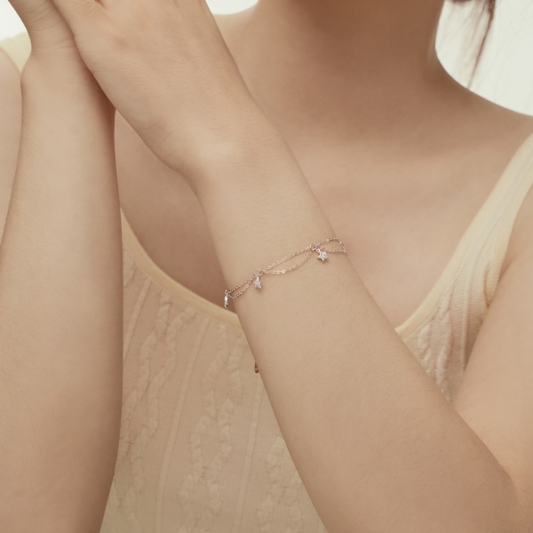 银S925五角星白色圆锆镶嵌多吊坠公主风精致时尚手链