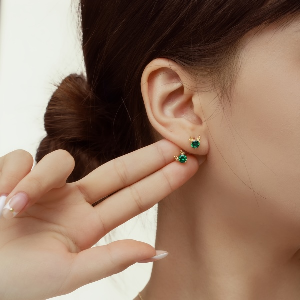「星愿 Wishing Star 系列」银s925圣诞氛围精致百搭麋鹿绿锆圆锆耳钉