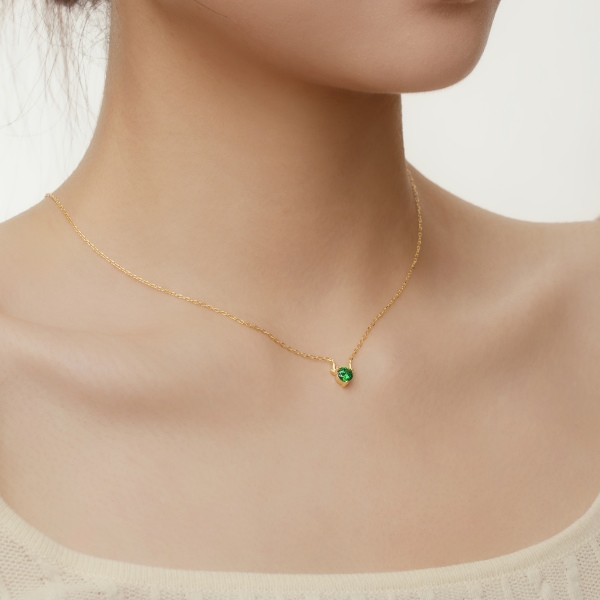 「星愿 Wishing Star 系列」银S925绿锆圆锆镶嵌麋鹿吊坠精致时尚简约项链