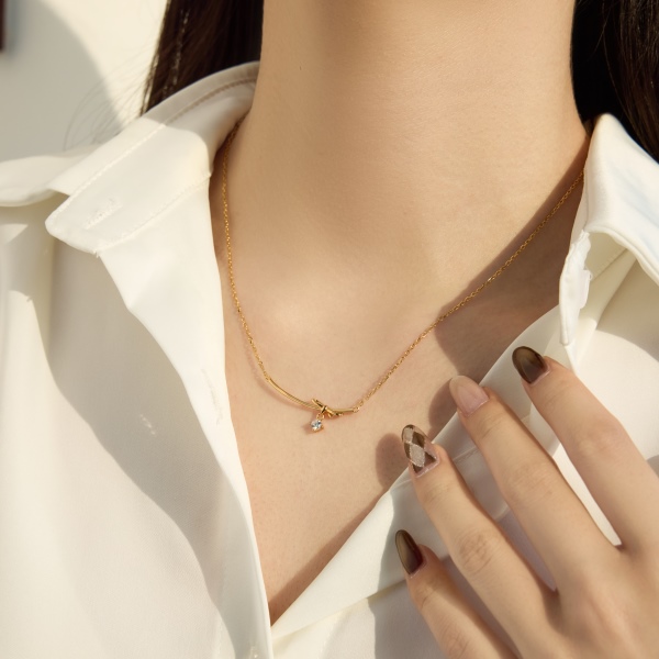 银S925白色圆锆单钻蝴蝶结设计细线条简约精致套装项链