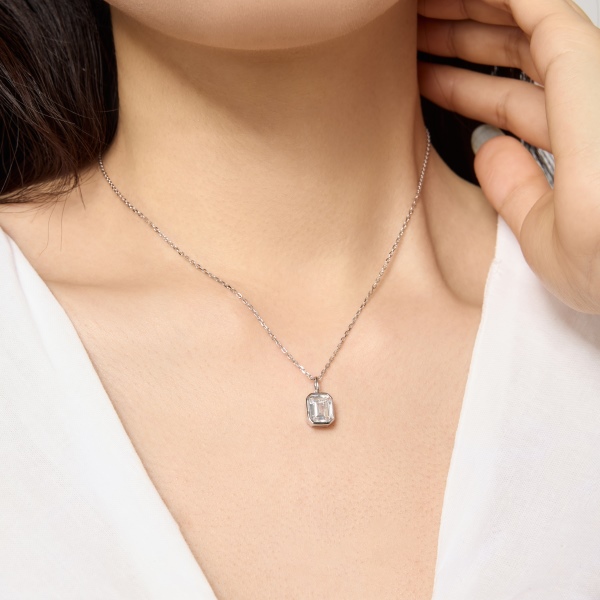 银S925白色长方形锆石包镶设计小众时尚项链