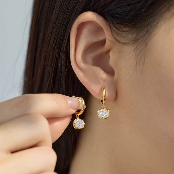 银S925白色旦形锆石经典八爪闪耀小星球小众时尚设计套装耳环