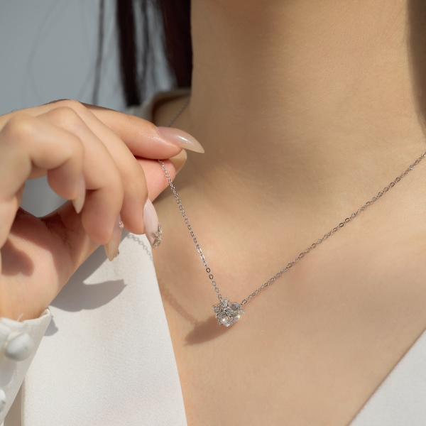 银S925白色心形爱心圆锆镶嵌蝴蝶结礼物甜酷个性套装项链