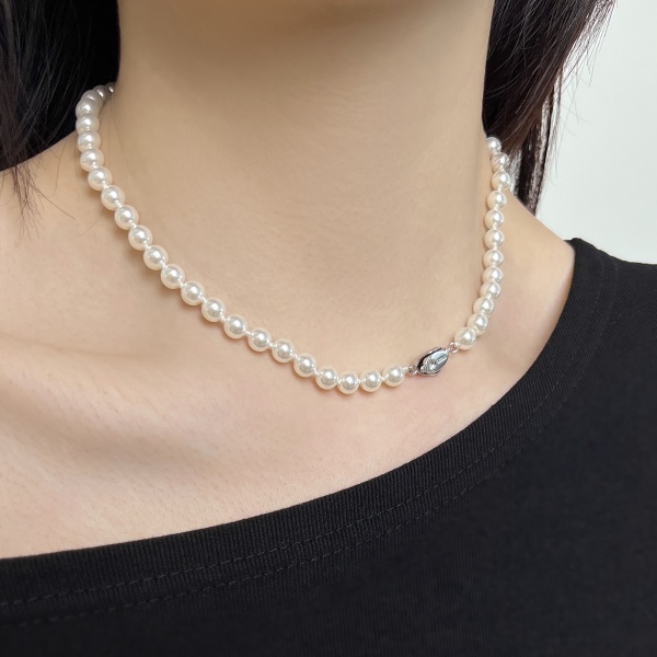 银S925白色珍珠贝珠元宝扣简约时尚优雅项链
