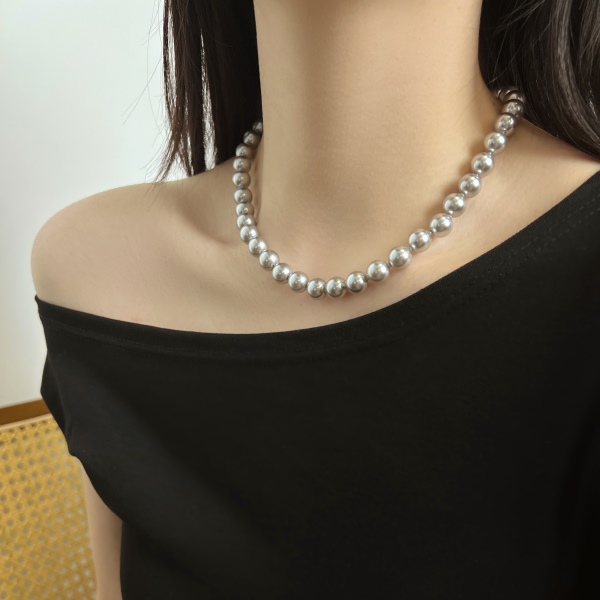 银S925白色珍珠贝珠元宝扣简约时尚优雅项链