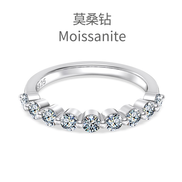 「莫桑钻 Moissanite 系列」银S925白色圆形莫桑钻半圈镶嵌小巧精致设计戒指