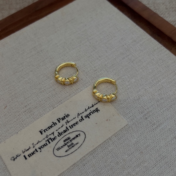 「莫桑钻 Moissanite 系列」银S925白色圆锆包镶小光环设计小众时尚高级感套装圆圈耳环