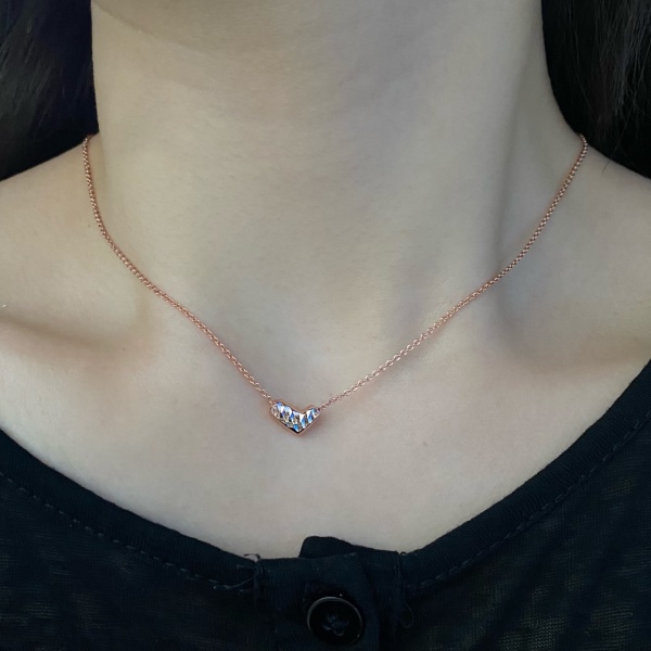 简约精致肌理爱心设计高级感项链