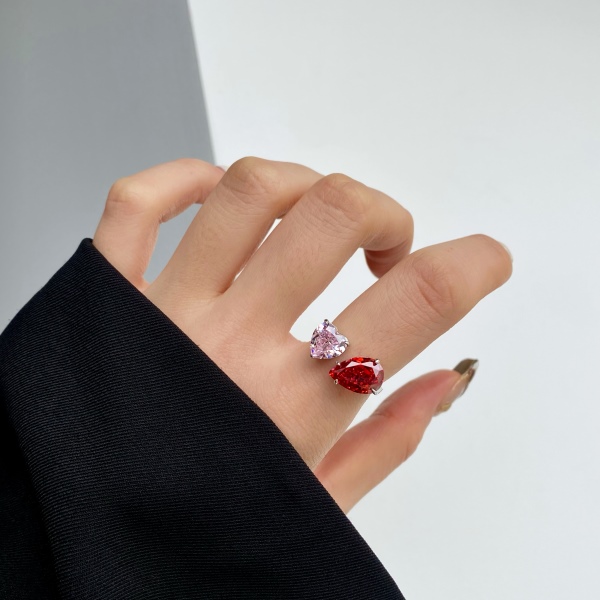 「双生石 You and me系列」跨境爆款冰花切S925纯银8A高碳钻雷迪恩切割粉色爱心和红色梨形双主石戒指欧美时尚潮流甜酷叠带指环闪耀开口戒