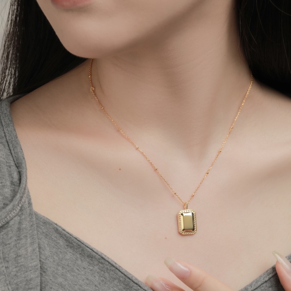 S925纯银长方牌欧美复古潮嘻哈吊坠微镶5A锆石18K光面吊坠项链