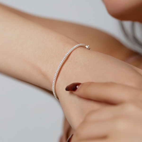 「星眸 StarGaze」银S925白色圆锆排钻镶嵌细手镯小众时尚简约精致大气设计