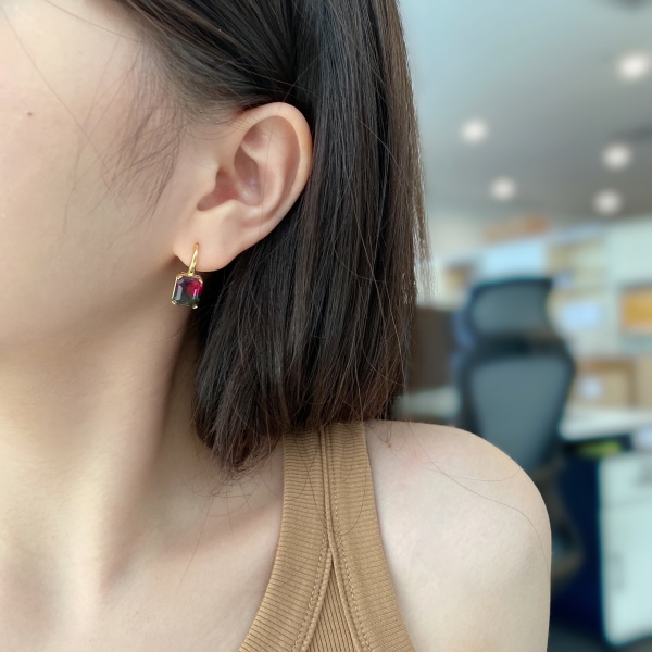 跨境爆款S925纯银简约长方形红绿色色渐变仿碧玺耳环造型气质优雅仙美婚礼耳环精致超闪