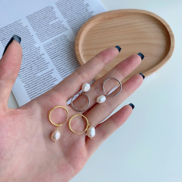 韩版S925纯银INS简约气质几何巴洛克淡水珍珠女耳环耳坠耳饰