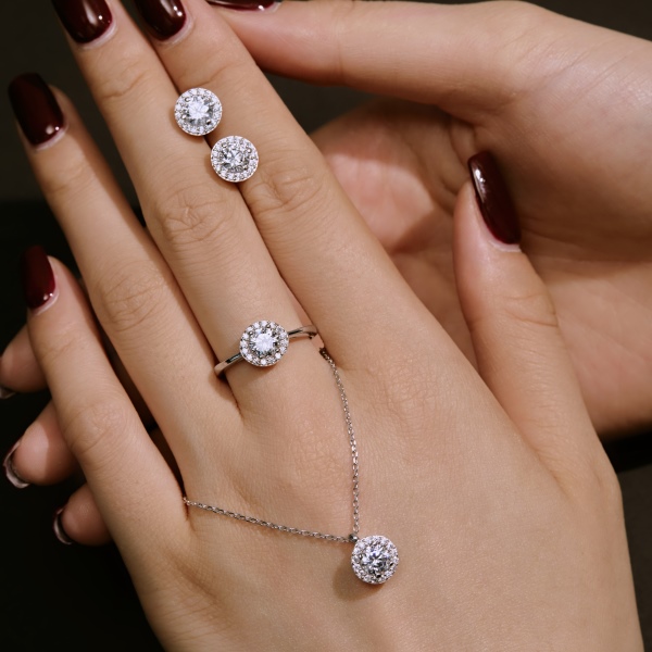 「格调?Stylish?系列」S925纯银白色圆锆圆形锆石镶嵌简约时尚小众精致戒指