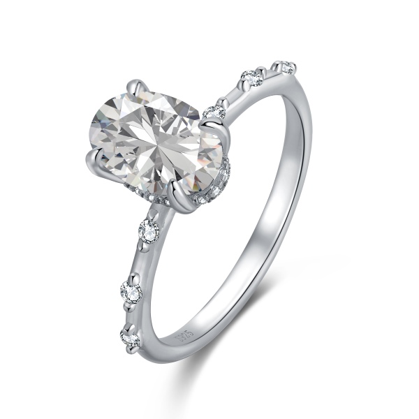 白色椭圆形冰花切雷迪恩切割8A锆石圆锆微镶等距镶嵌婚礼戒指