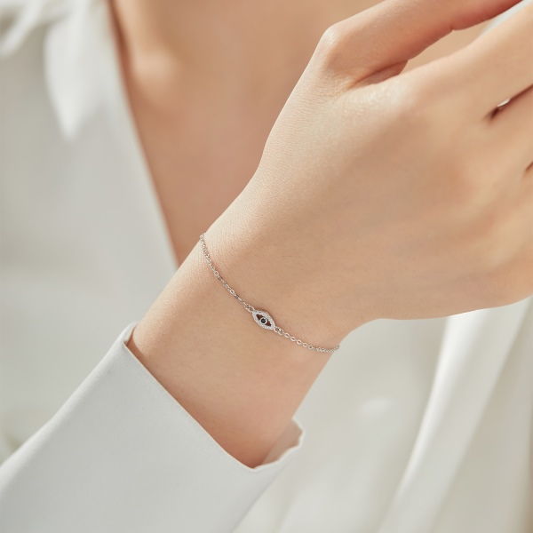 S925纯银跨境爆款恶魔之眼圆锆手链气质百搭