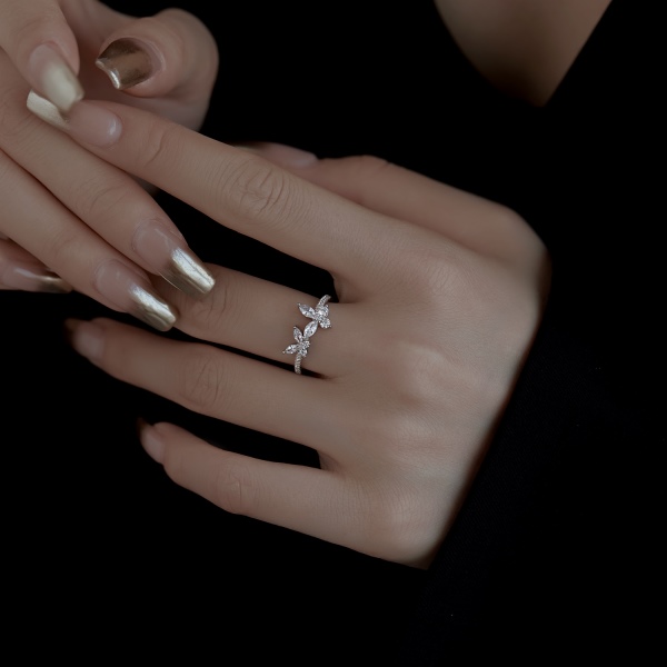 「花园 Garden 系列」S925纯银时尚气质轻奢双蝴蝶小众设计森系镶钻个性戒指