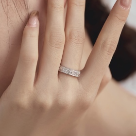 「梵雅 Graceful 系列」 S925纯银白色圆锆微镶设计圆圈圆环精致小众轻奢高级感宽面戒指