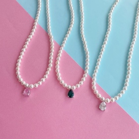 S925纯银白色梨形水滴锆石白贝珠小众设计时尚优雅大气芭比珍珠项链梦幻芭比
